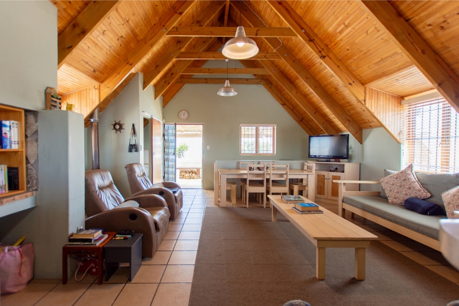 6 Bedroom Property for Sale in Jacobsbaai Western Cape